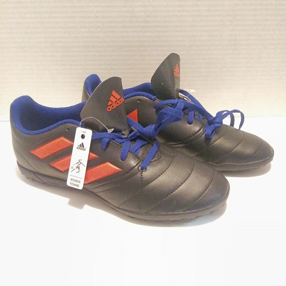 New Adidas Women size 6.5
